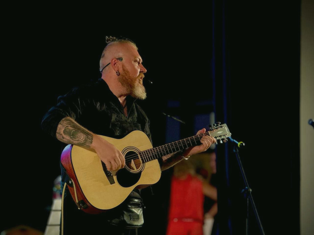 2542 image for slide