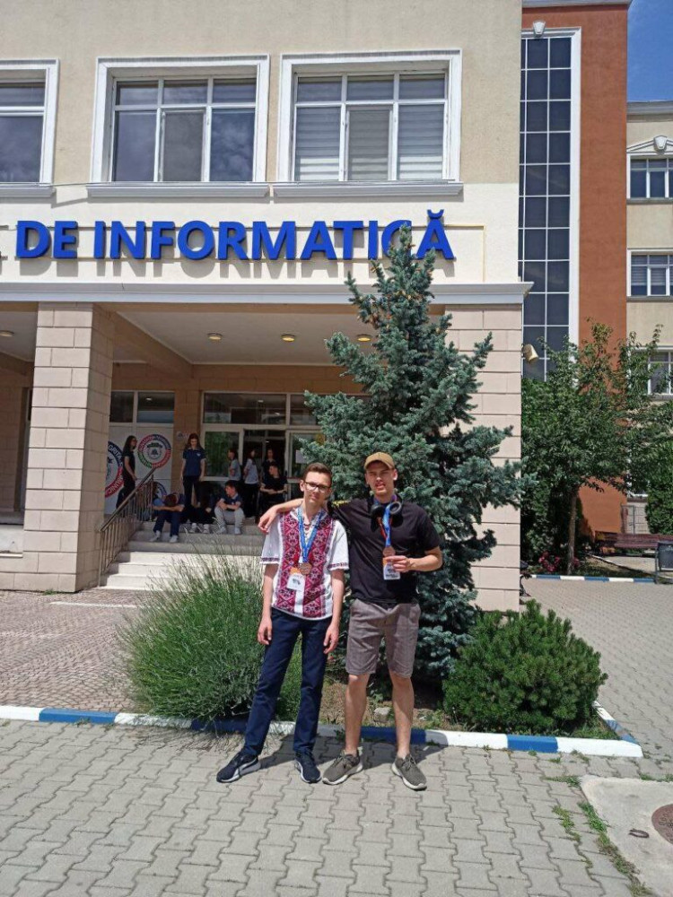 3413 image for slide