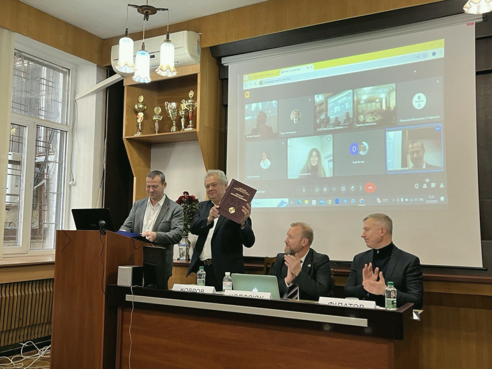 3829 image for slide