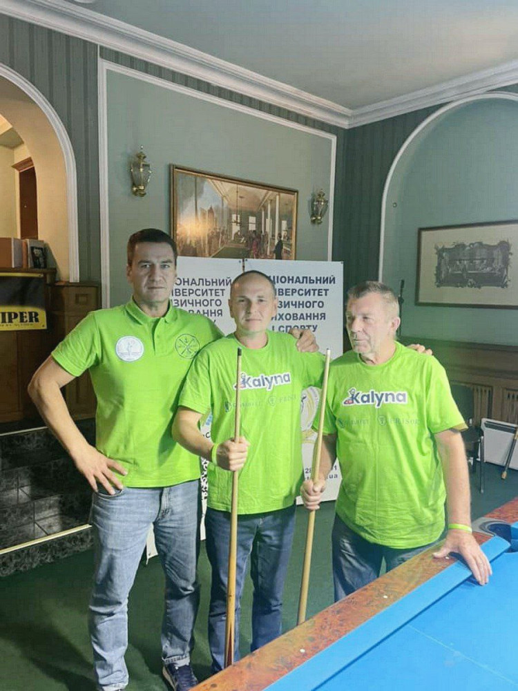 4242 image for slide