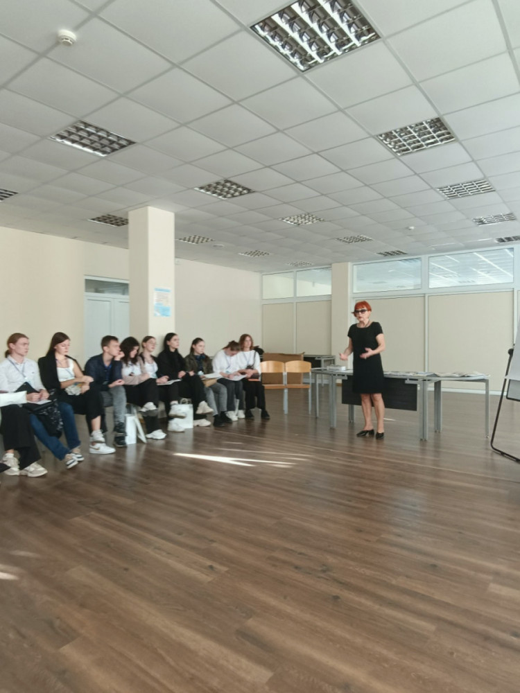 4320 image for slide