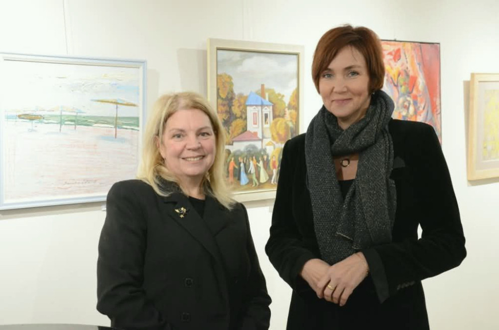 4349 image for slide