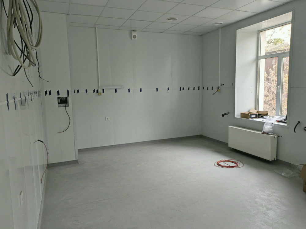 4493 image for slide