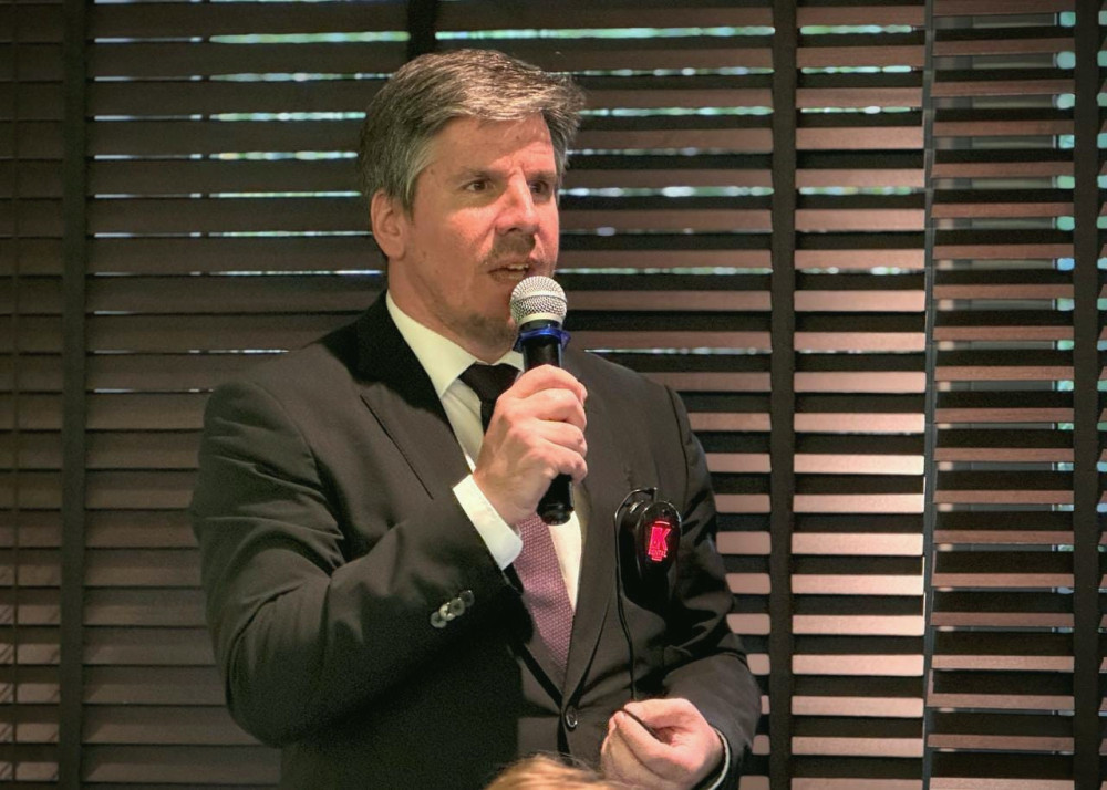 5121 image for slide