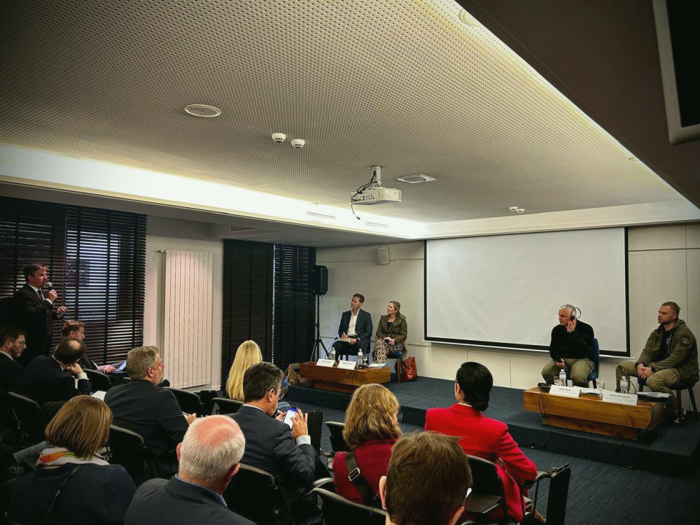 5123 image for slide