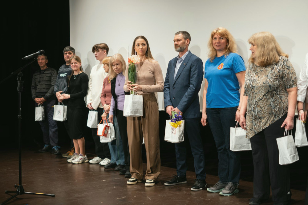 5609 image for slide