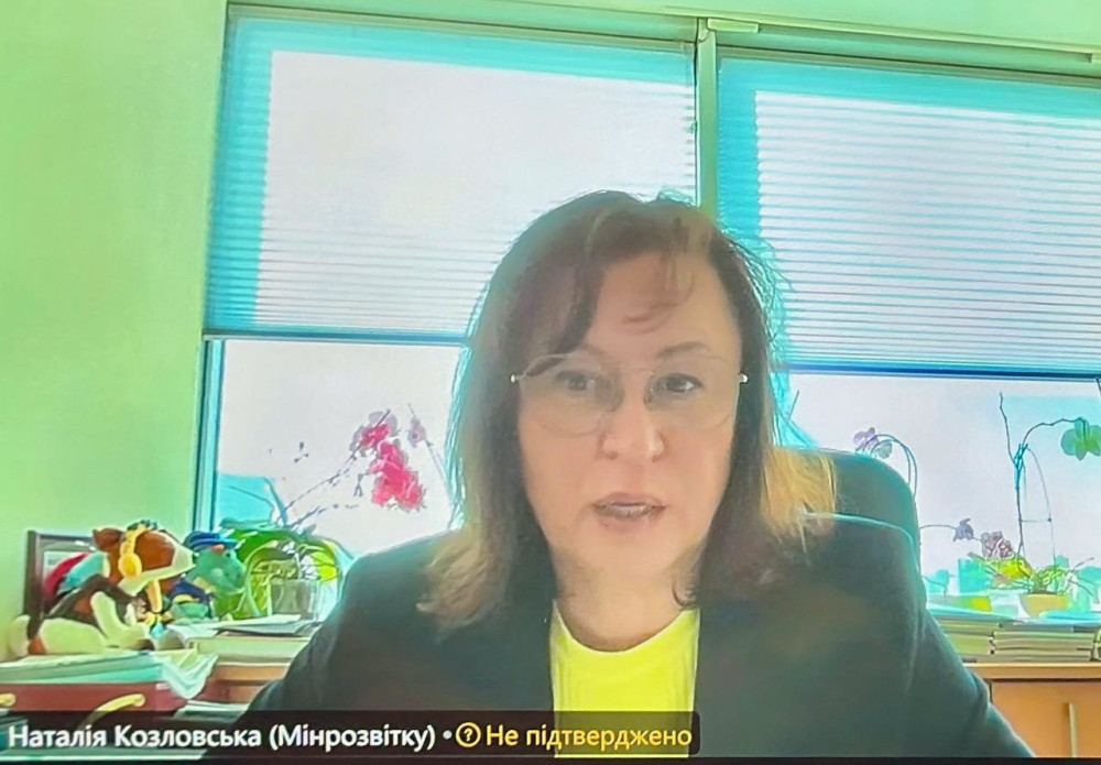 6372 image for slide