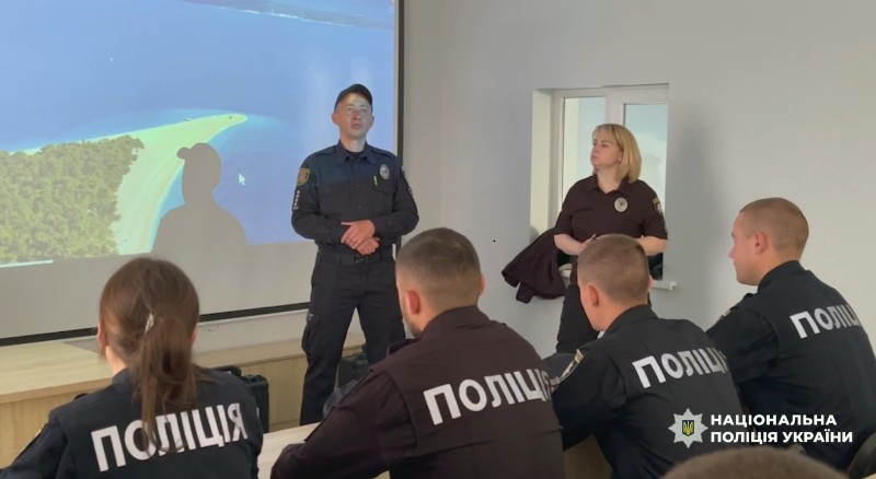 6458 image for slide