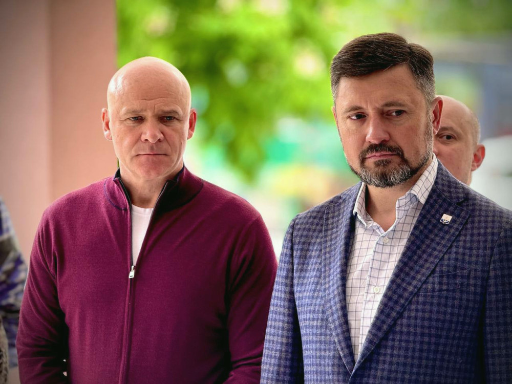 6565 image for slide