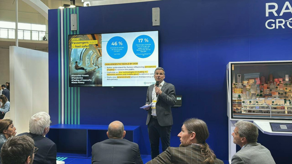 7065 image for slide