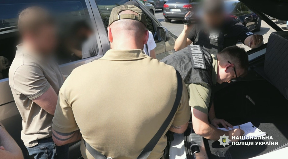 7805 image for slide