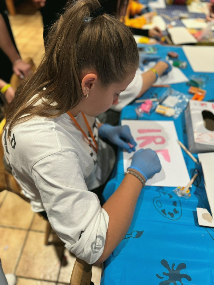 8224 image for slide