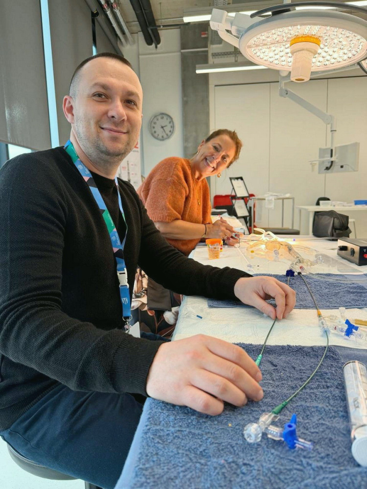 9979 image for slide